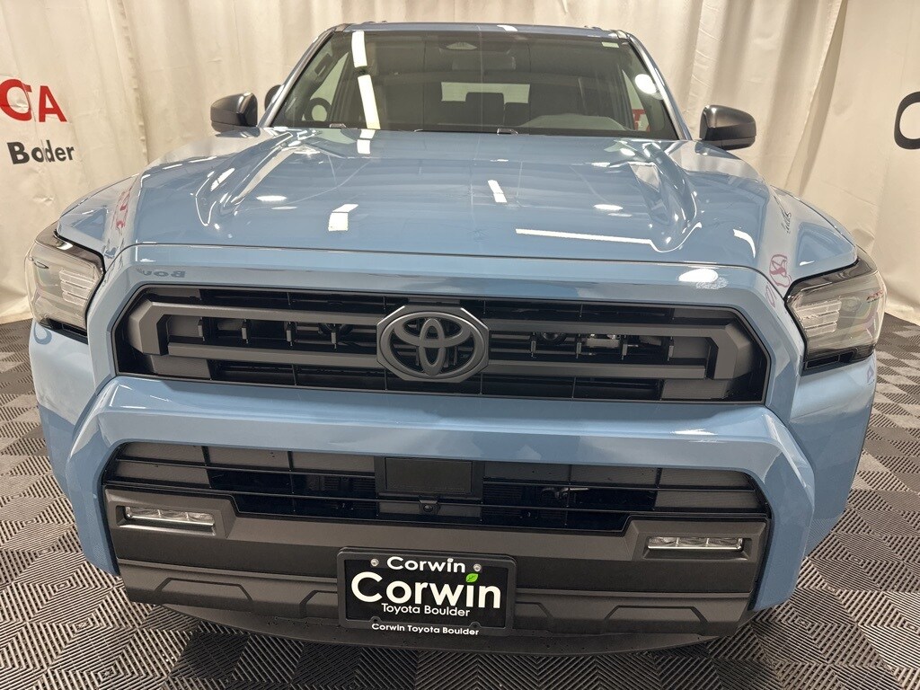 2025 Toyota 4Runner TRD Sport photo 2