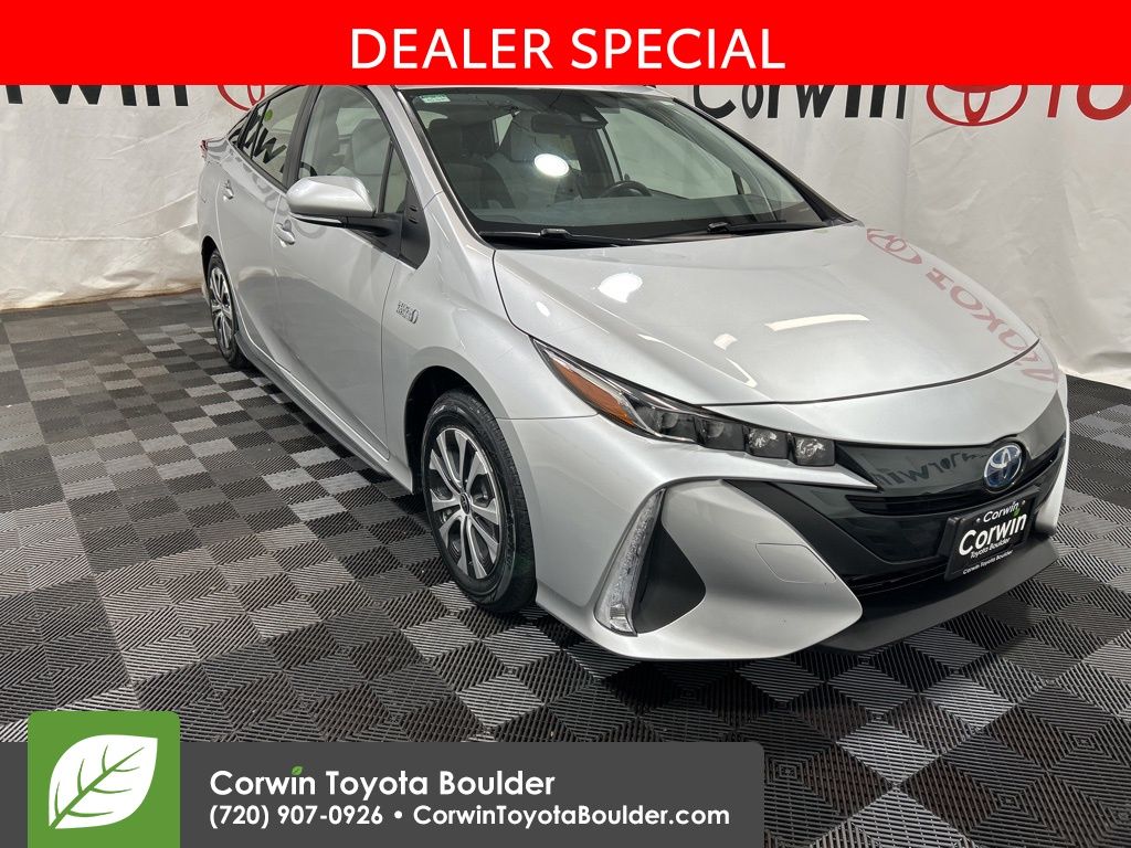 2022 Toyota Prius Prime XLE