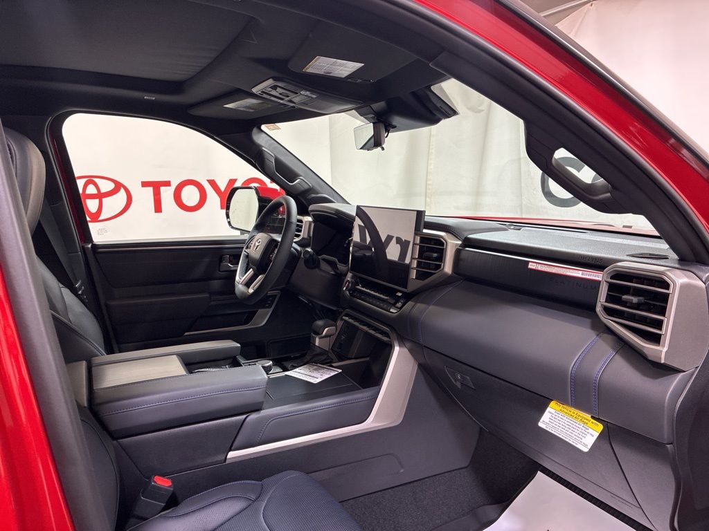 2026 Toyota Tundra Platinum - Photo 14