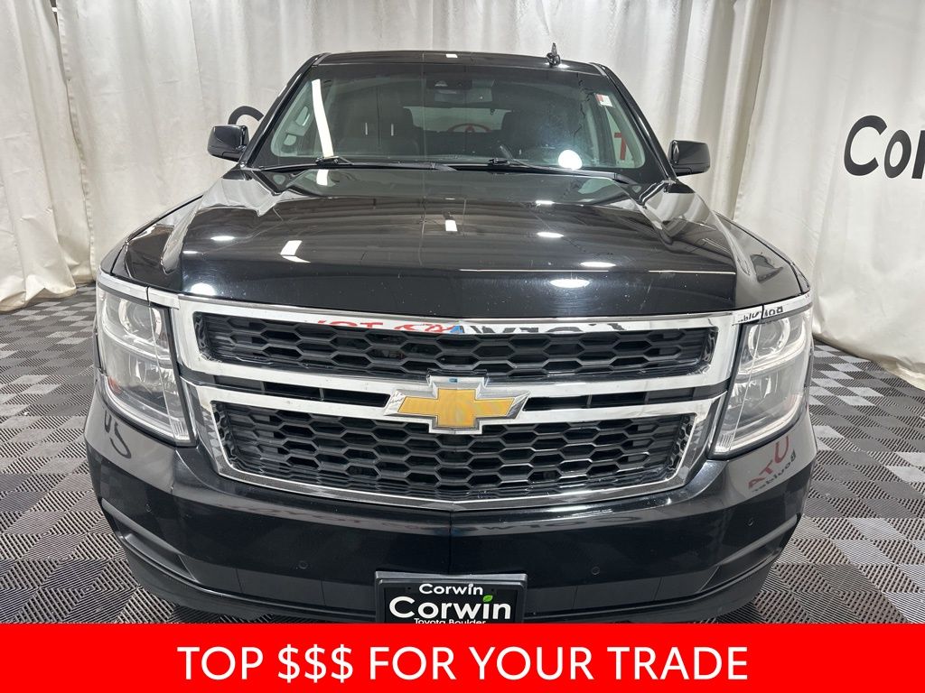 2019 Chevrolet Tahoe LT photo 2