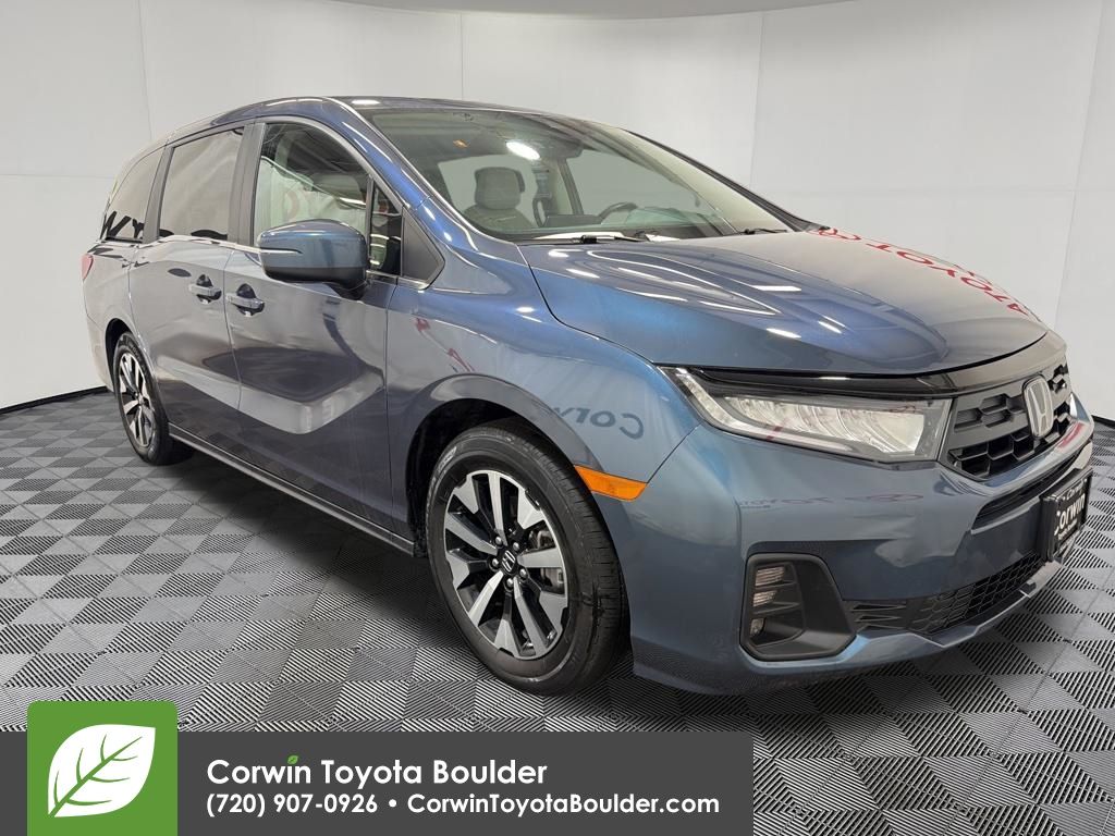 2025 Honda Odyssey EX-L's photo