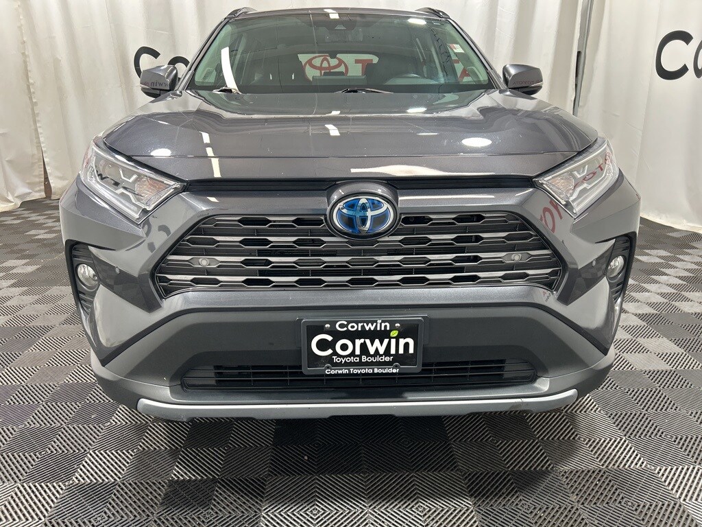 2019 Toyota RAV4 Hybrid Limited photo 2
