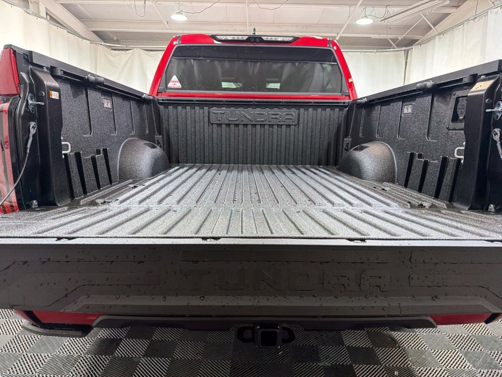2026 Toyota Tundra Platinum - Photo 17