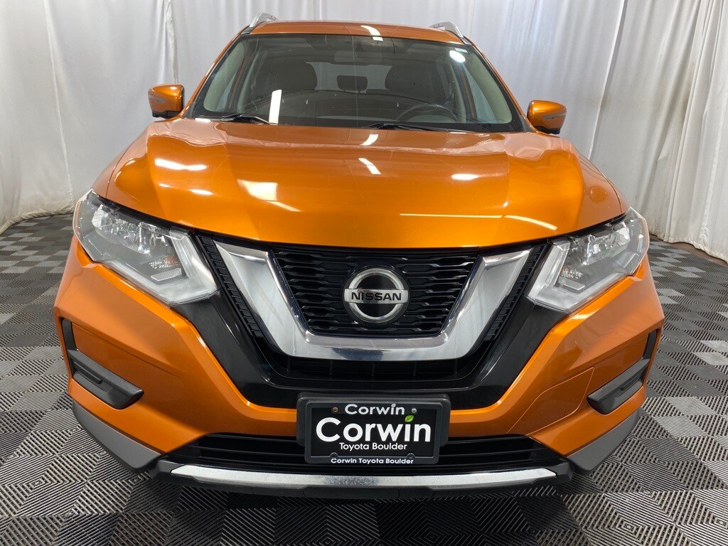 Used 2018 Nissan Rogue SV with VIN JN8AT2MV1JW304311 for sale in Boulder, CO