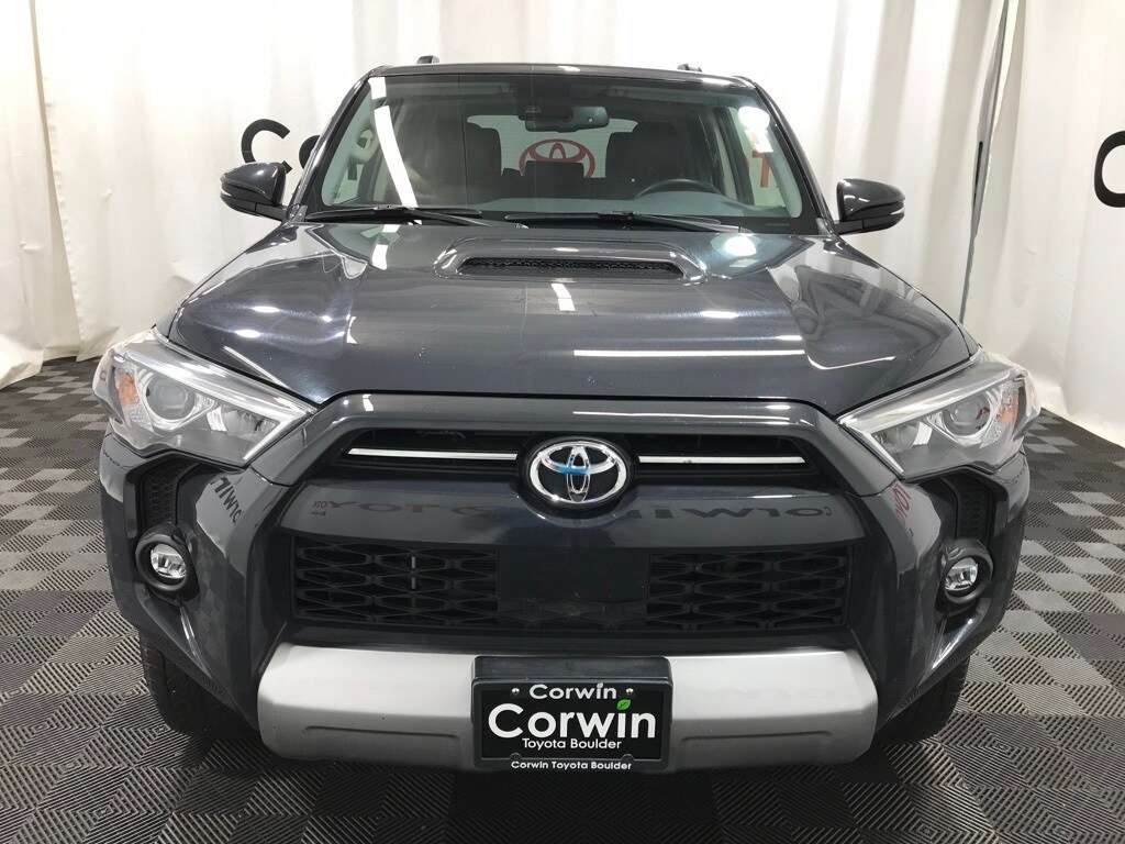 2024 Toyota 4Runner TRD Off-Road Premium photo 2