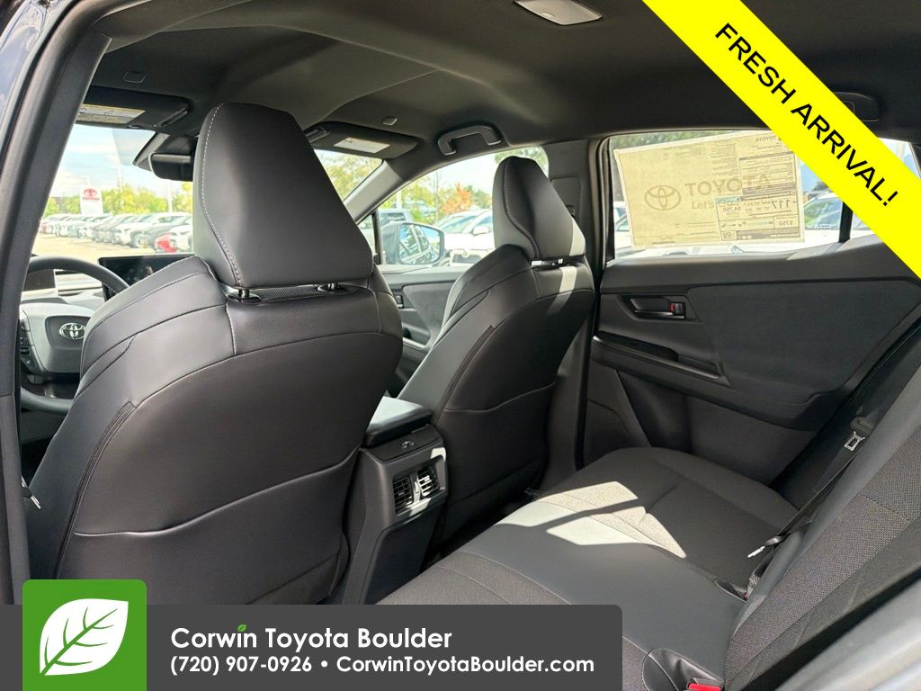 2026 Toyota C-HR SE - Photo 21