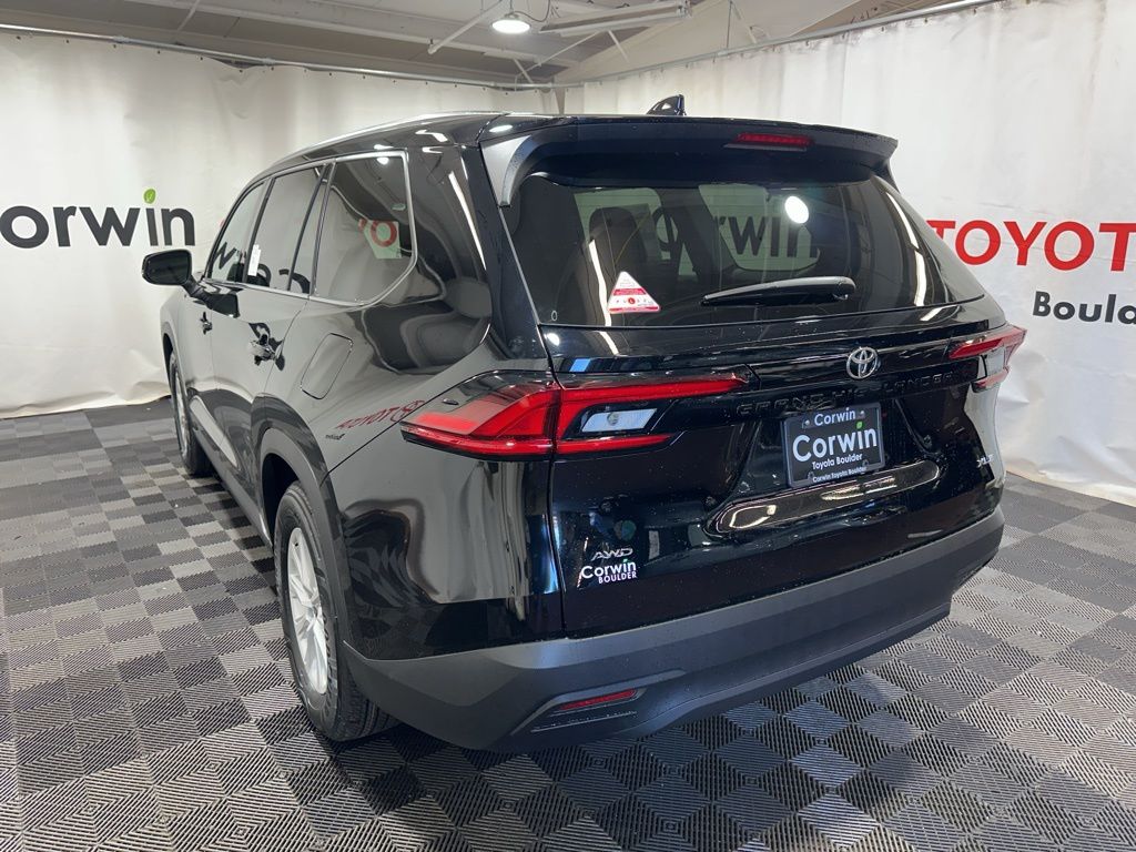 2026 Toyota Grand Highlander Limited photo 2