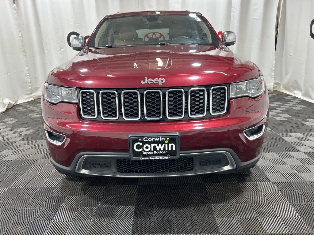 2017 Jeep Grand Cherokee Limited photo 2
