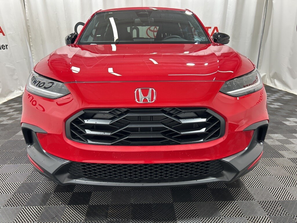 2026 Honda HR-V Sport photo 2