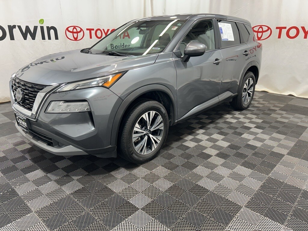 2023 Nissan Rogue SV photo 3