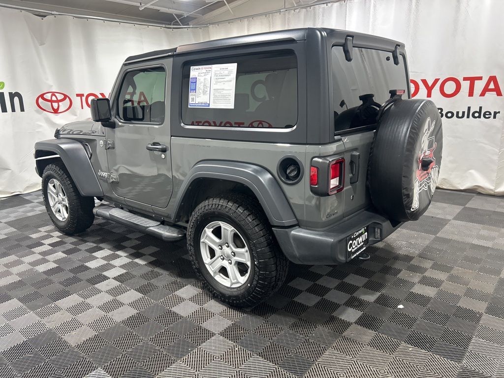 2020 Jeep Wrangler Sport S photo 4
