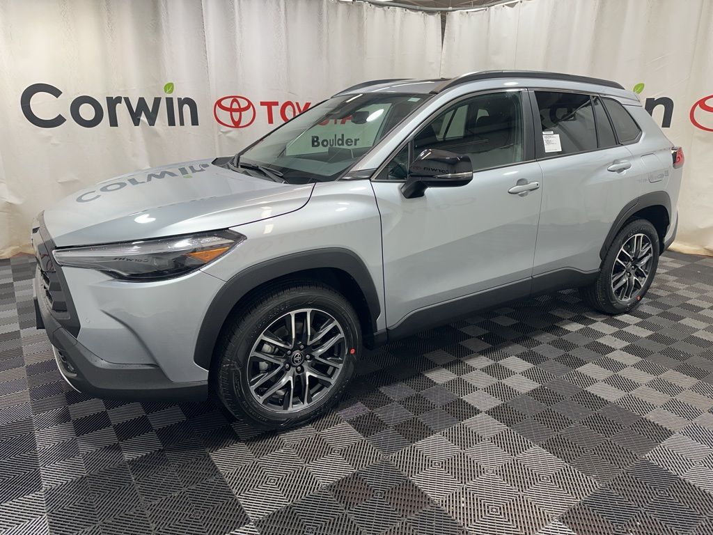 2026 Toyota Corolla Cross XLE photo 4