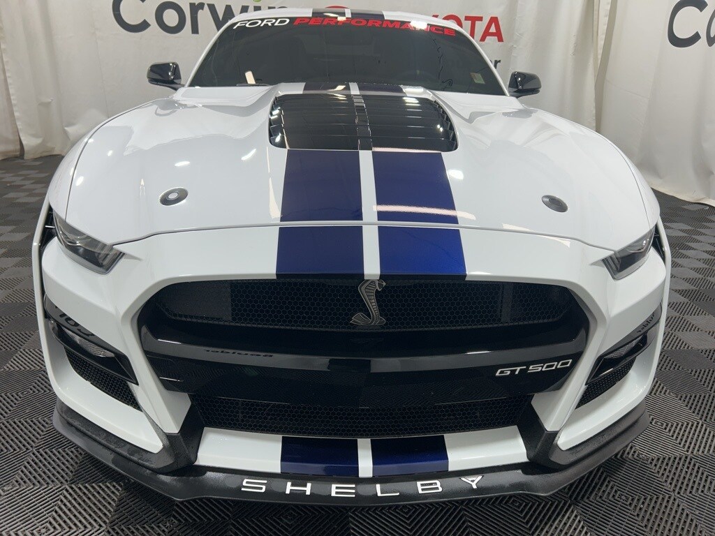 2021 Ford Mustang Shelby GT500 photo 2