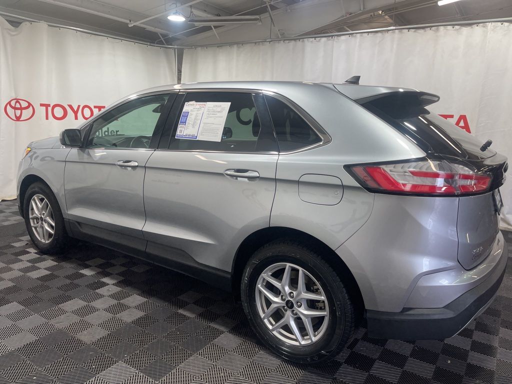2024 Ford Edge SEL photo 4