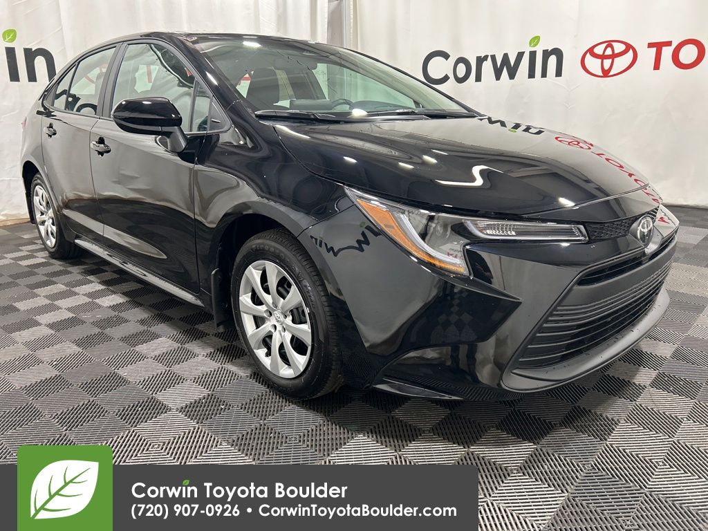 2026 Toyota Corolla LE CVT's photo