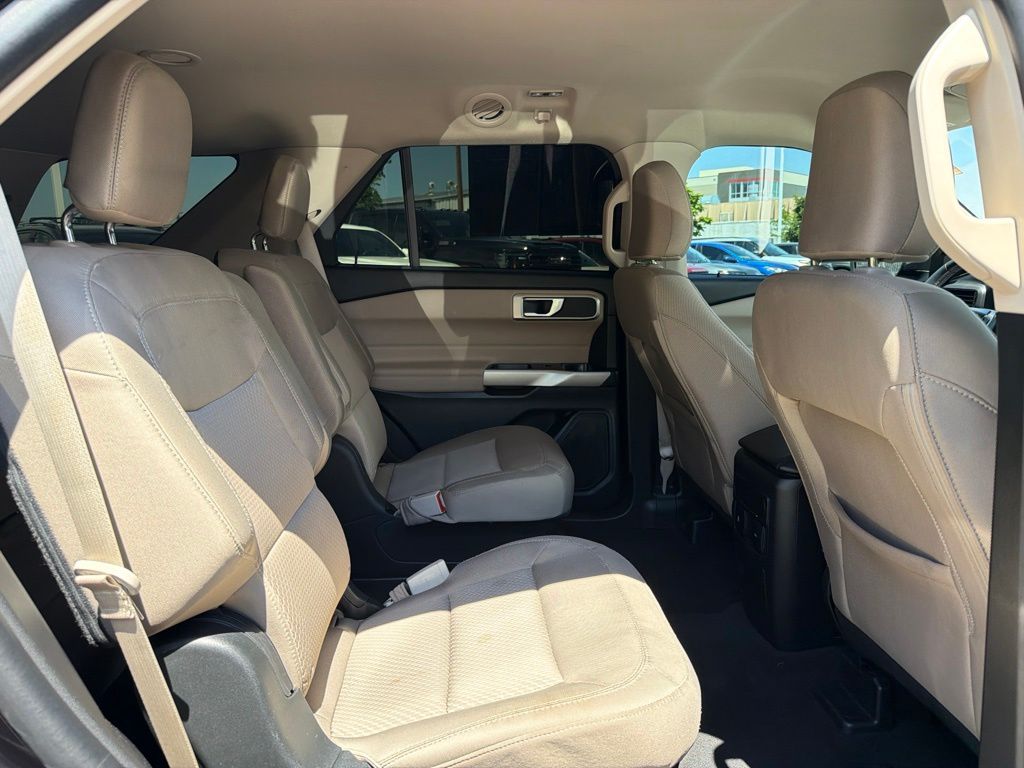 2023 Ford Explorer XLT - Photo 13