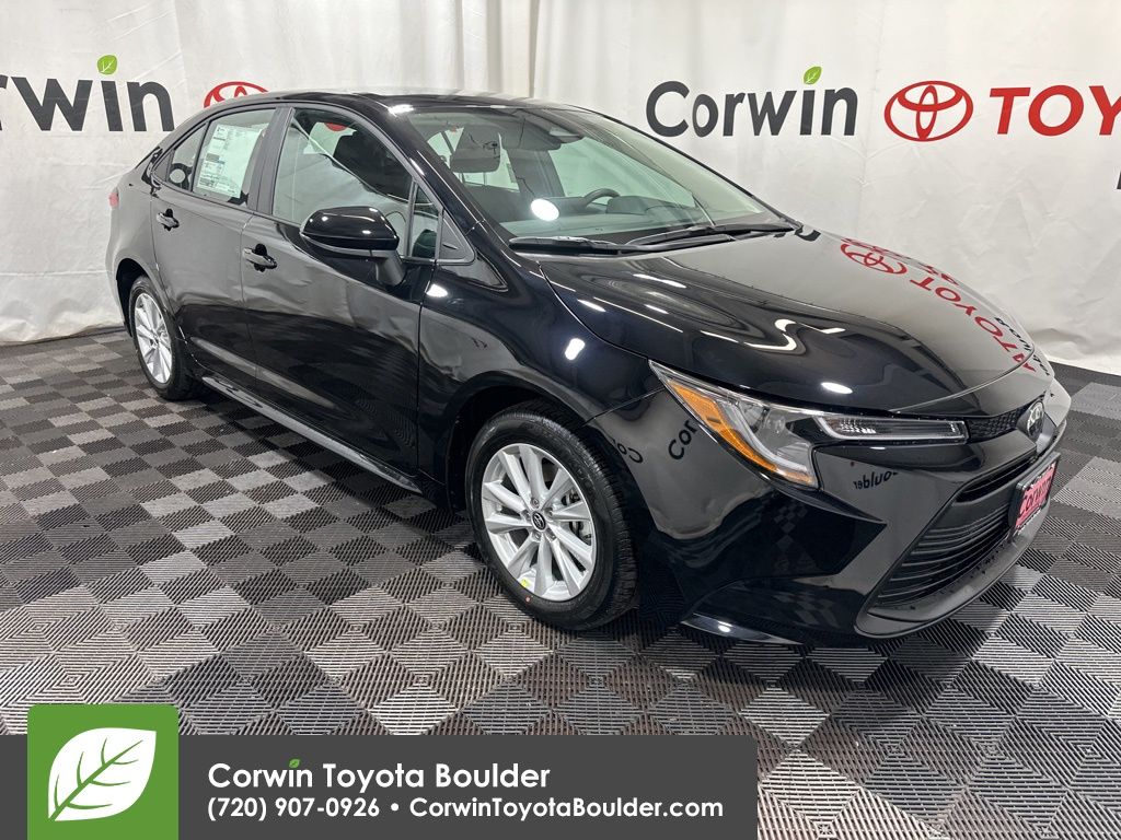 2026 Toyota Corolla LE's photo
