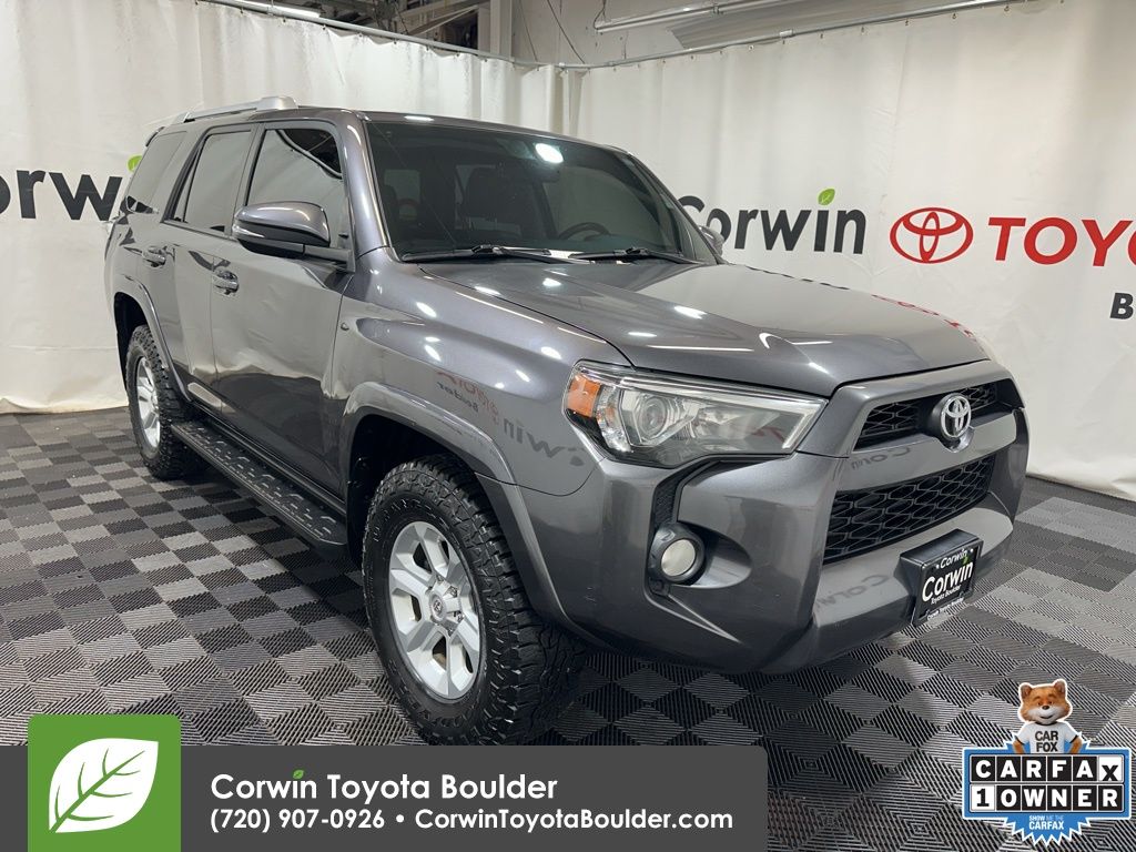 2016 Toyota 4Runner SR5 Premium's photo
