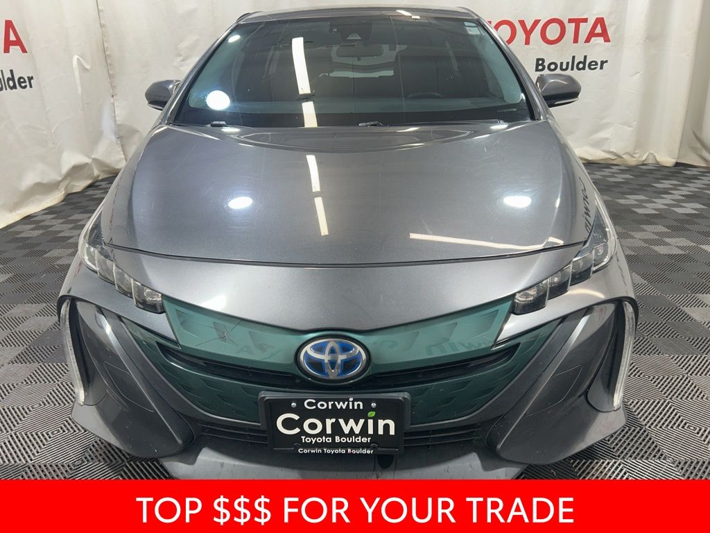 2018 Toyota Prius Prime photo 3