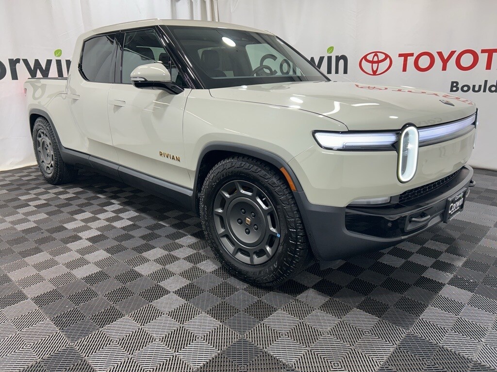 2025 Rivian R1T Adventure photo 4