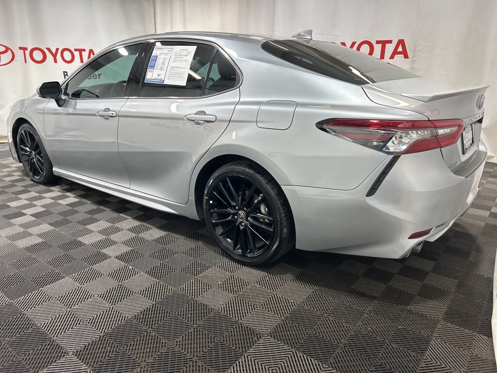 2023 Toyota Camry Hybrid XSE photo 4