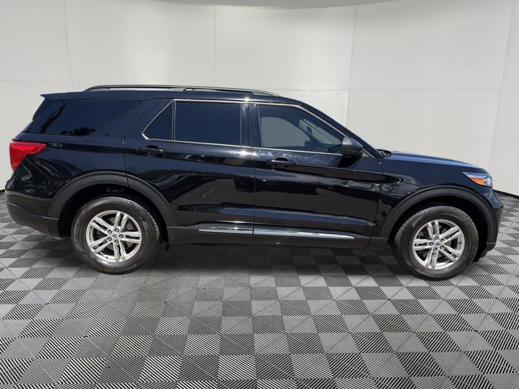 2023 Ford Explorer XLT - Photo 9
