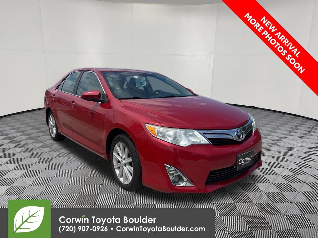 2014 Toyota Camry's photo