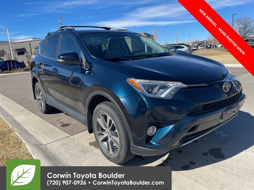 2017 Toyota RAV4 XLE