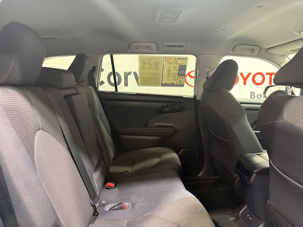 2020 Toyota Highlander 15