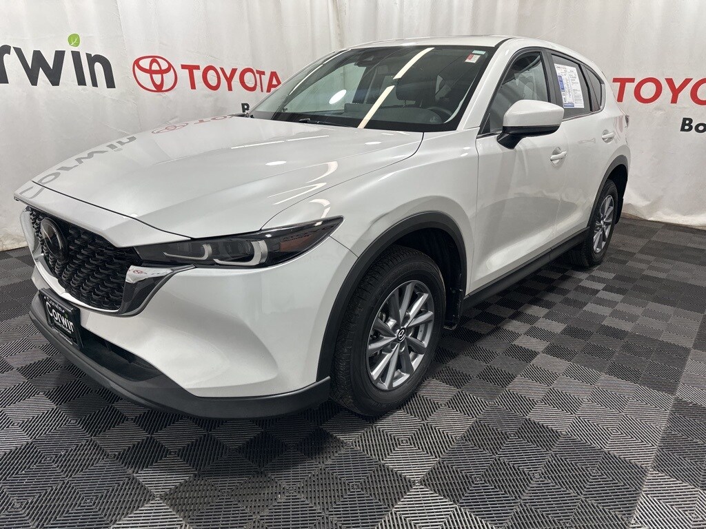 2023 Mazda CX-5 2.5 S Preferred photo 3