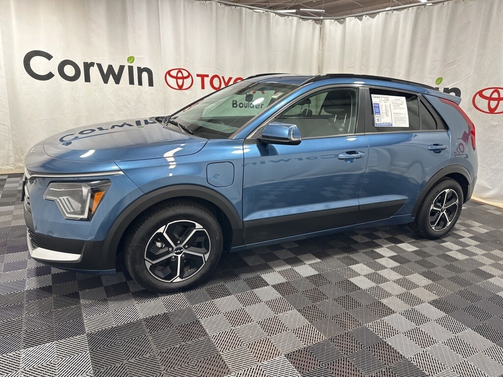 2023 Kia Niro Plug-In Hybrid EX photo 4