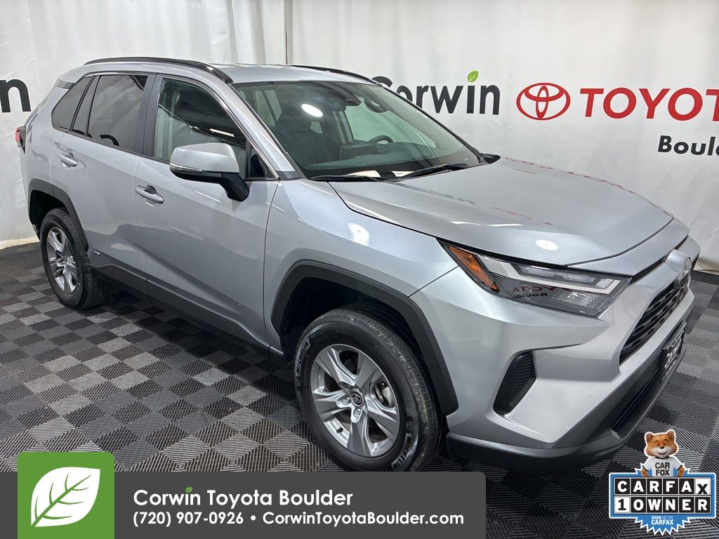 2025 Toyota RAV4 Hybrid XLE AWD's photo
