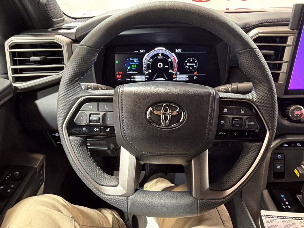 2026 Toyota Tundra Platinum - Photo 28