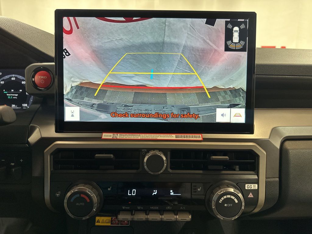 2025 Toyota Tacoma TRD Off Road - Photo 31