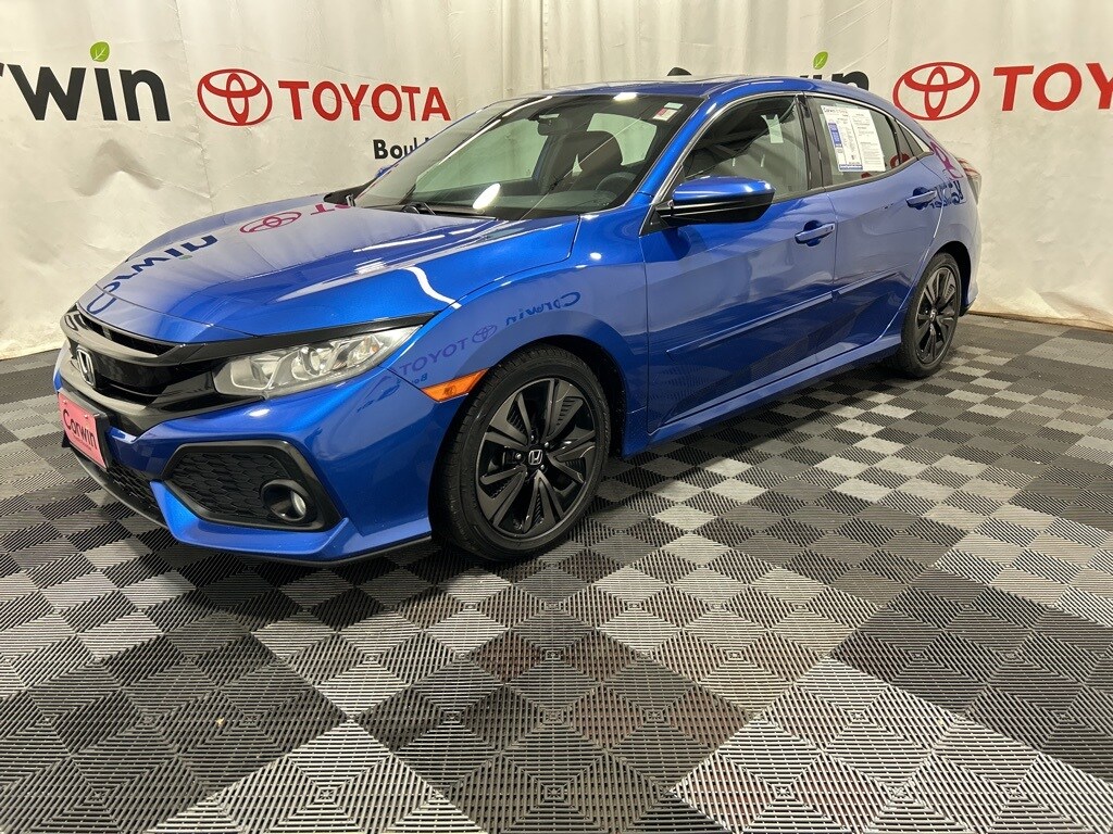 2017 Honda Civic EX Hatchback photo 3