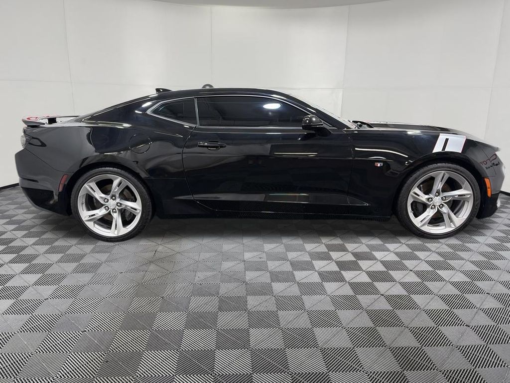 2021 Chevrolet Camaro 1SS - Photo 8