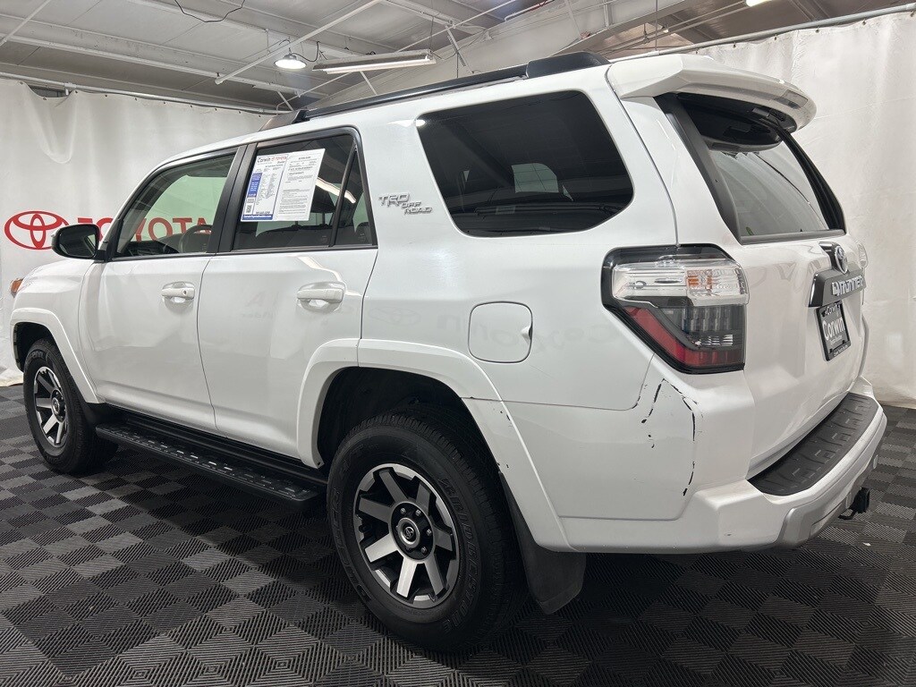 2024 Toyota 4Runner TRD Off-Road photo 4