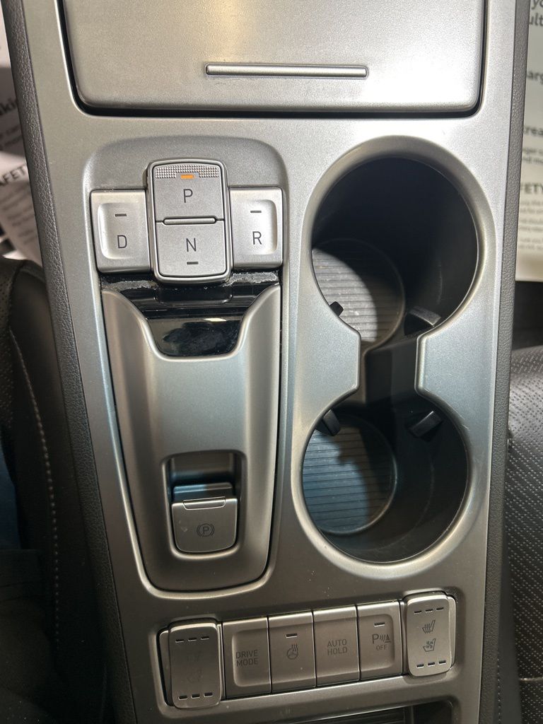 2020 Hyundai Kona EV Ultimate - Photo 29