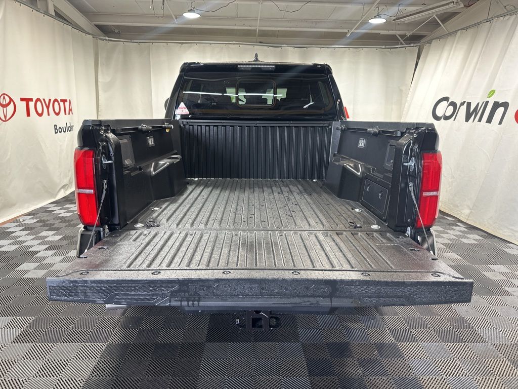 2025 Toyota Tacoma TRD Off Road - Photo 17
