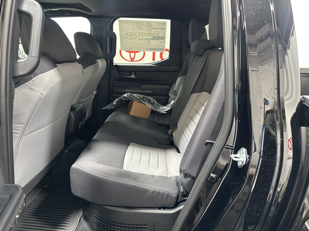 2025 Toyota Tacoma TRD Off Road - Photo 19