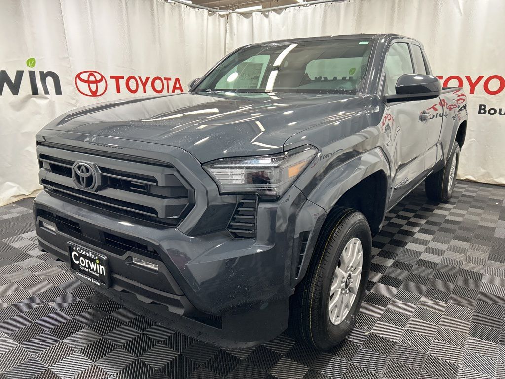2026 Toyota Tacoma SR5 photo 2