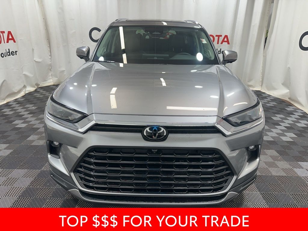 2026 Toyota Grand Highlander Limited photo 2