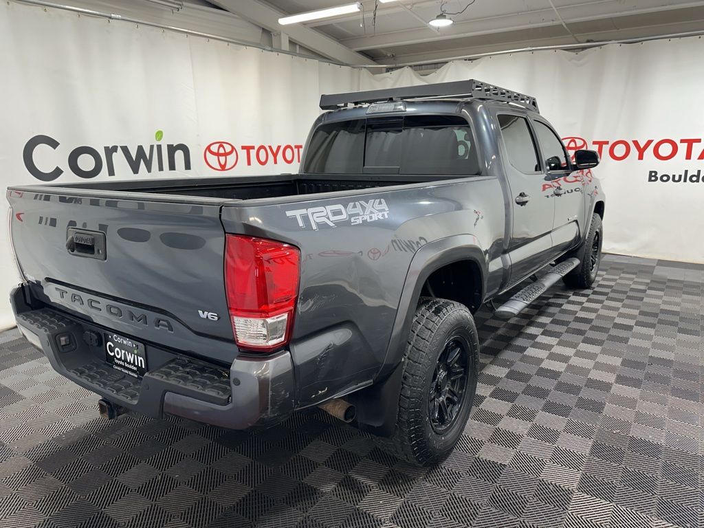 2023 Toyota Tacoma TRD Sport 4x4 photo 4