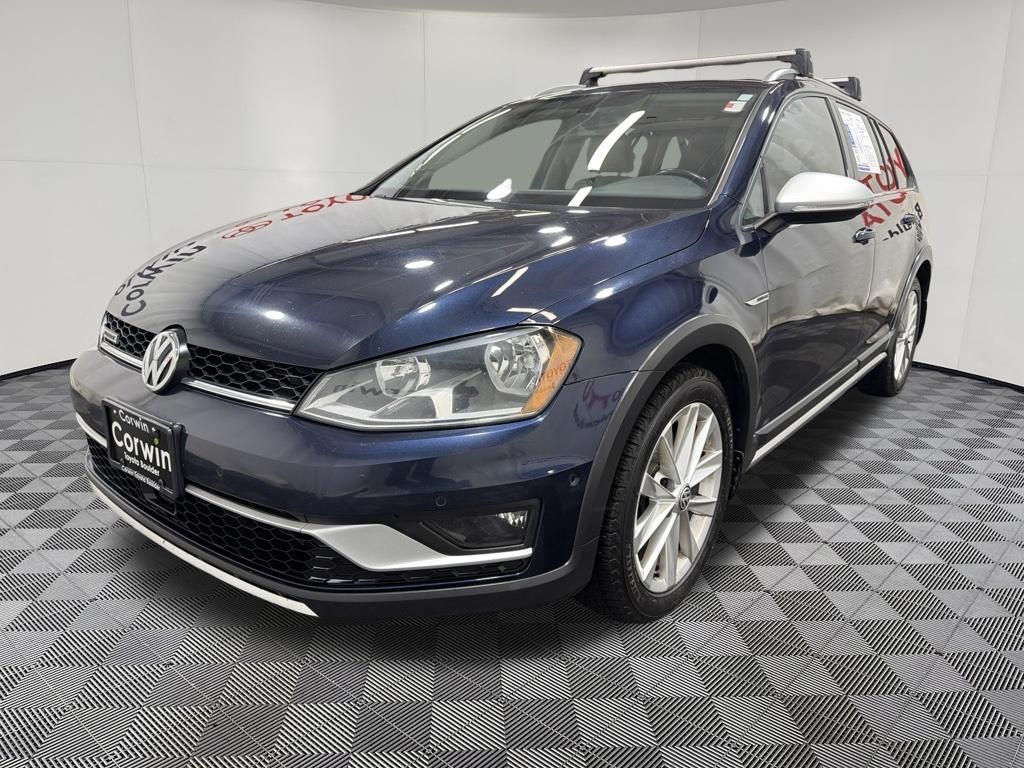 2017 Volkswagen Golf Alltrack 3