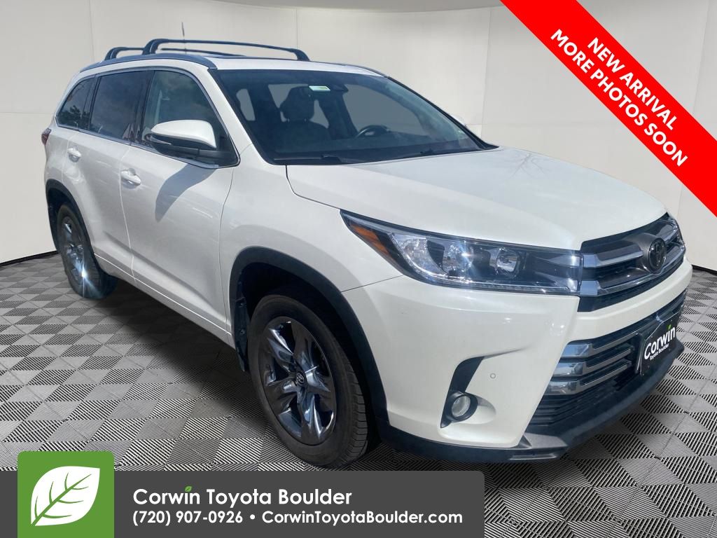 2018 Toyota Highlander Limited Platinum 4x4 V6's photo