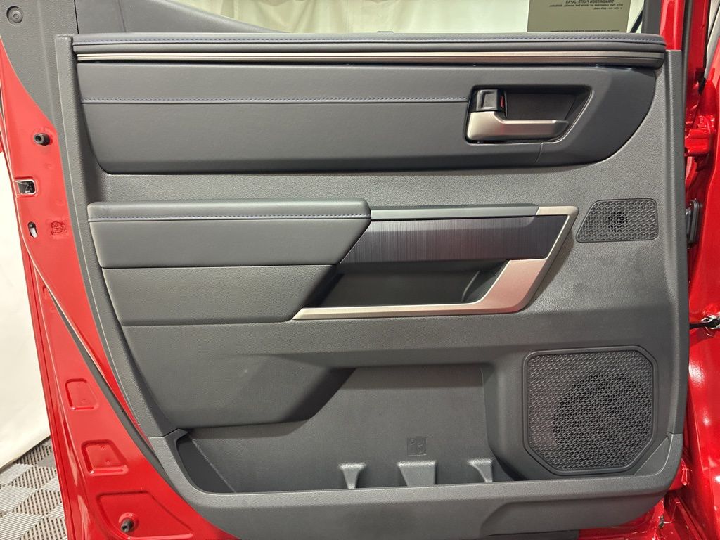 2026 Toyota Tundra Platinum - Photo 19