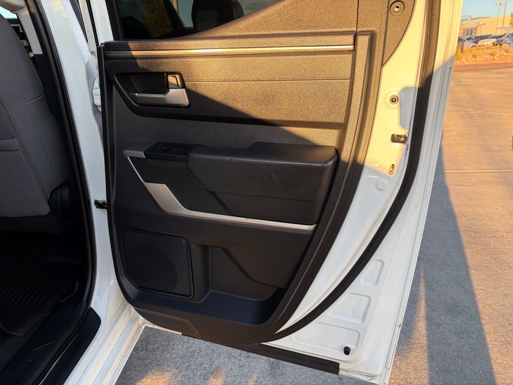 2022 Toyota Tundra SR5 - Photo 17