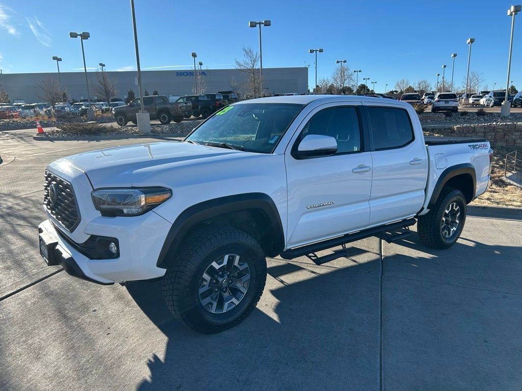 2023 Toyota Tacoma TRD Off-Road V6 photo 2