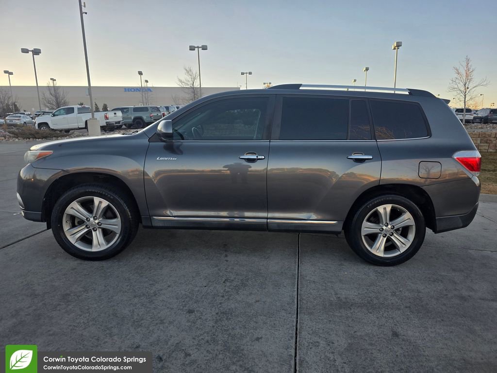 2013 Toyota Highlander Base Hybrid photo 3