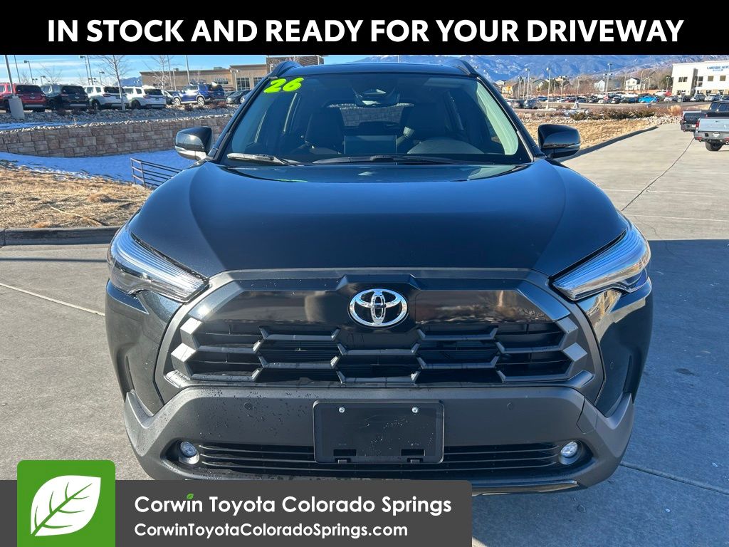 2026 Toyota Corolla Cross XLE photo 2